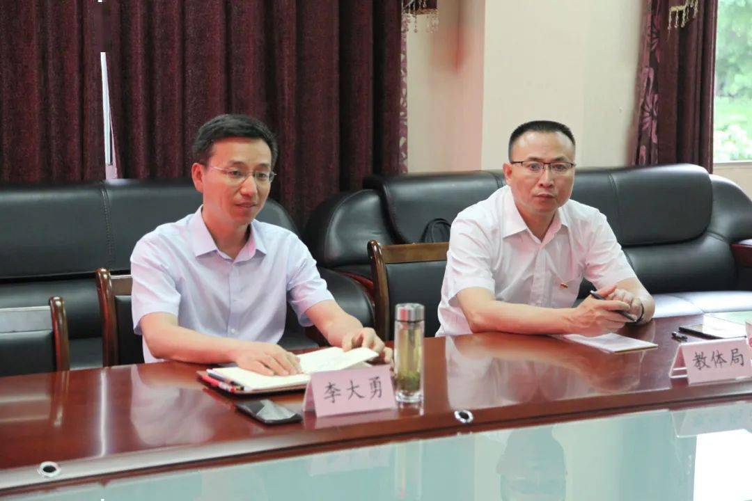2025年新澳门和香港全年免费资料大全的警惕虚假宣传-全面释义、解释与落实