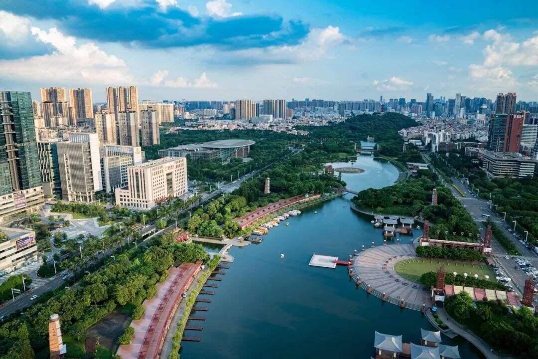 2025新澳门正版免费正题精选解析与解释落实